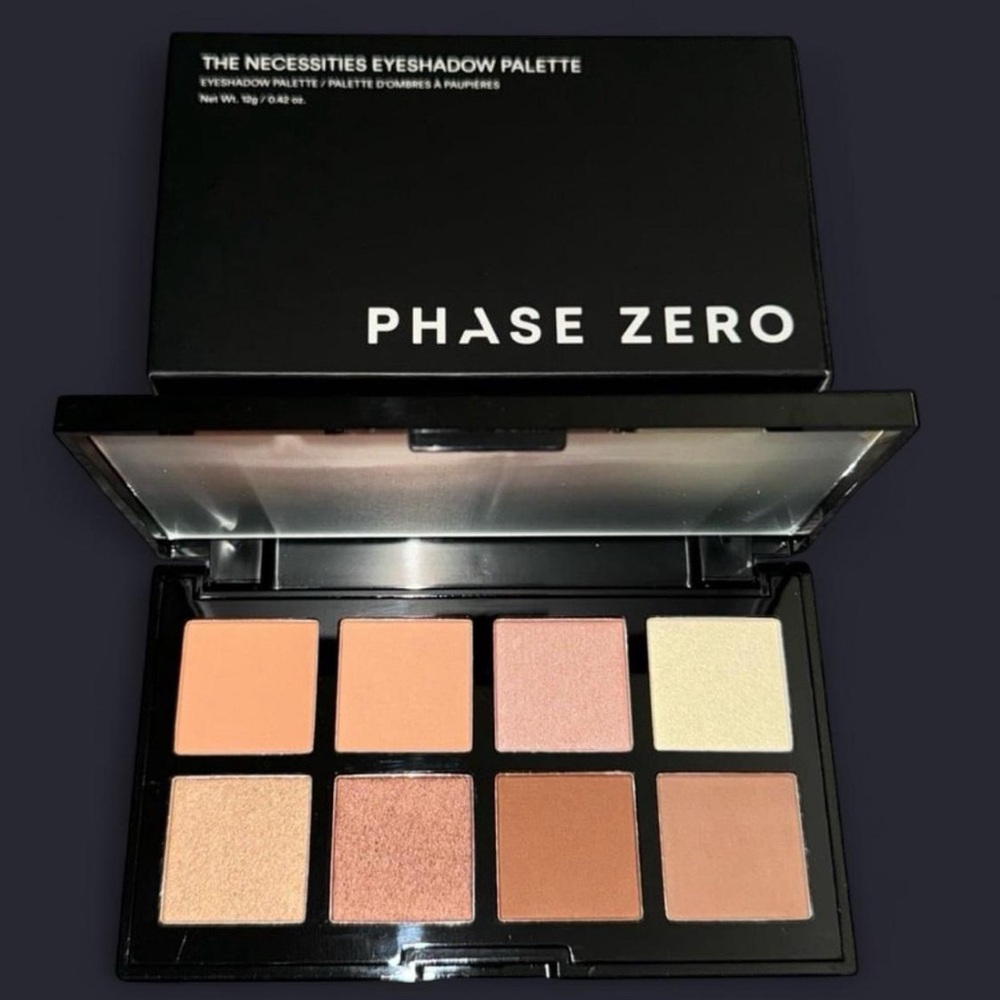 Phase Zero: The Necessities Eyeshadow Palette - Picture 3 of 8